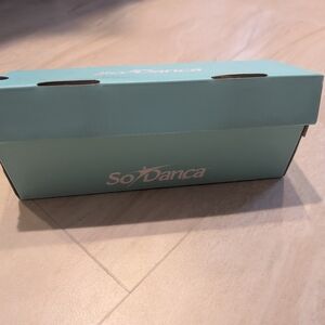 So Danca Caramel Jazz Shoes Brand New